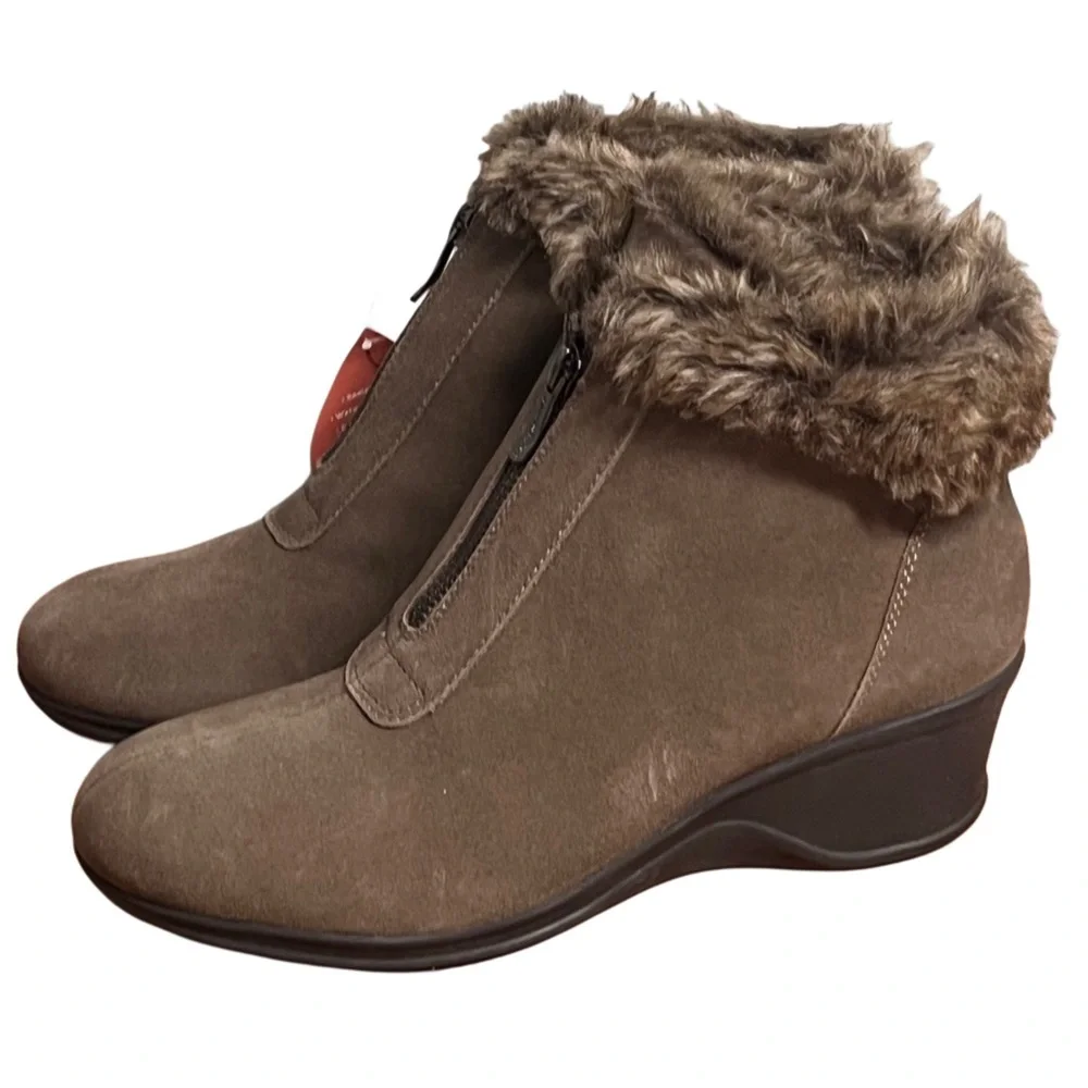 NWOB Easy Spirit Fairlae Leather and Faux Fur Ankle Boots Size 10